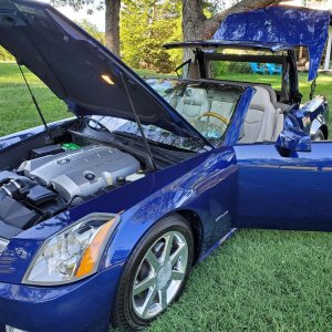 Media '2004 Cadillac XLR in Xenon Blue' in category 'Xenon Blue'