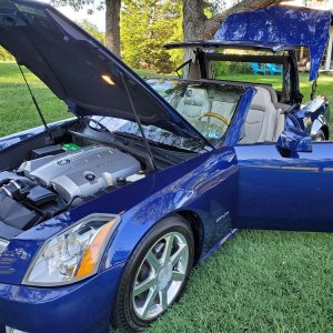 2004 Cadillac XLR in Xenon Blue