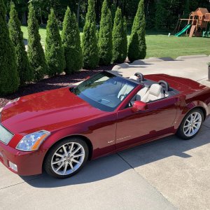 2006 Cadillac XLR-V in Infrared with Shale Ebony Interior