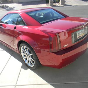 2008 Cadillac XLR-V in Crystal Red Metallic