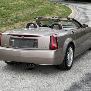 2008 Cadillac XLR Platinum Edition in Goldstream Metallic