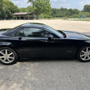 2005 Cadillac XLR in Black Raven