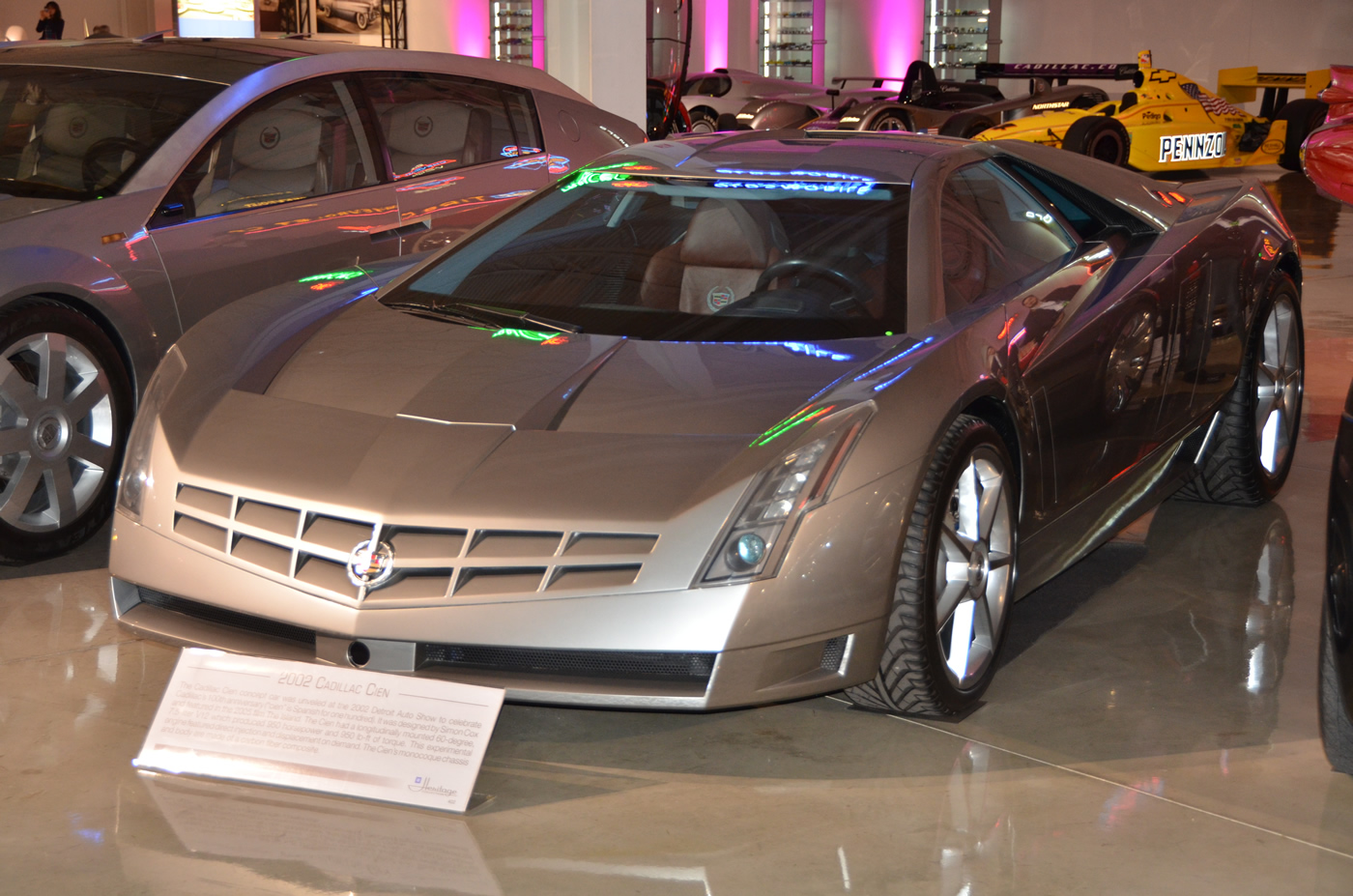 2002 Cadillac Cien Concept