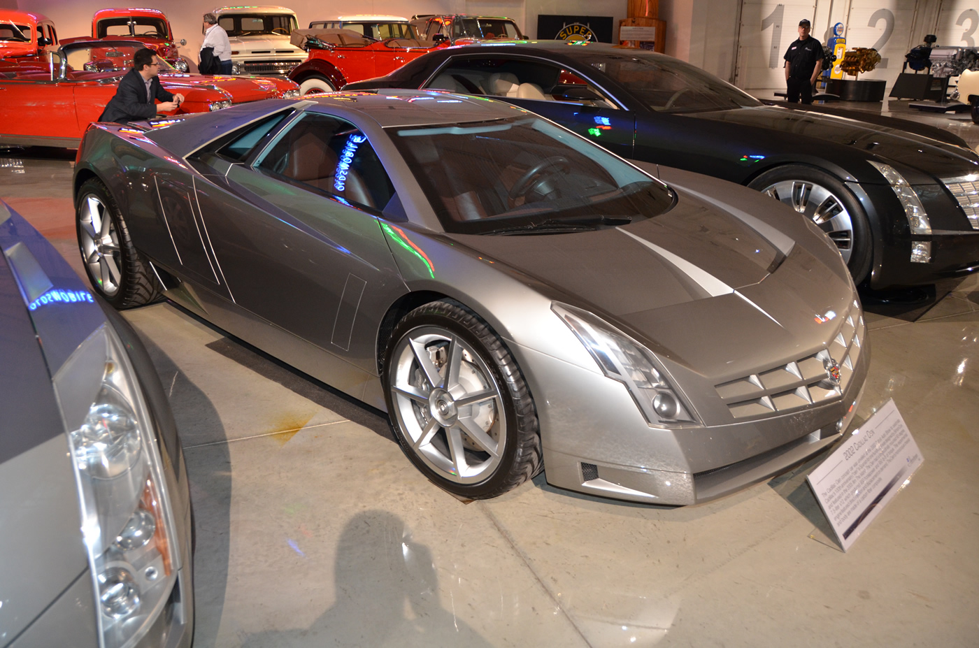 2002 Cadillac Cien Concept