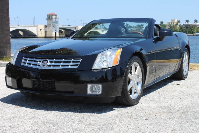 2004 Cadillac XLR - Black Raven