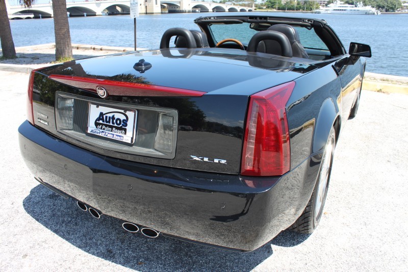 2004 Cadillac XLR - Black Raven