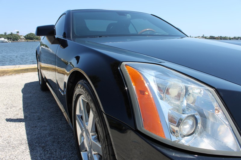 2004 Cadillac XLR - Black Raven