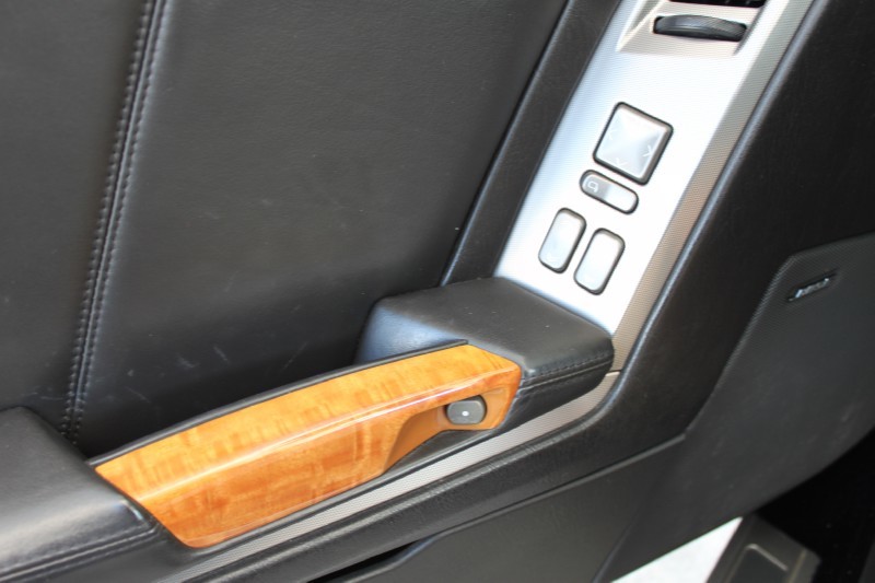 2004 Cadillac XLR - Black Raven