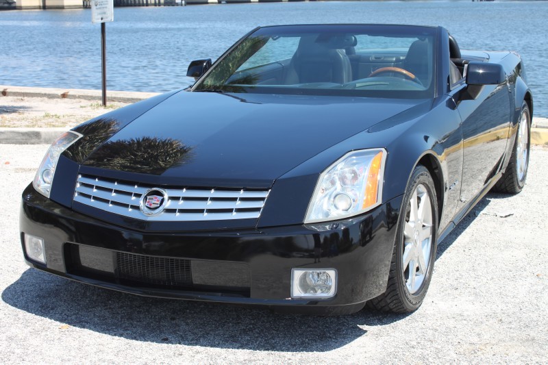 2004 Cadillac XLR - Black Raven
