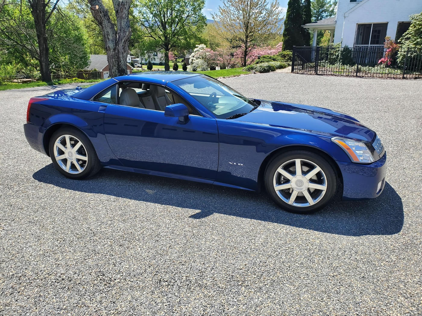2004 Cadillac XLR in Xenon Blue
