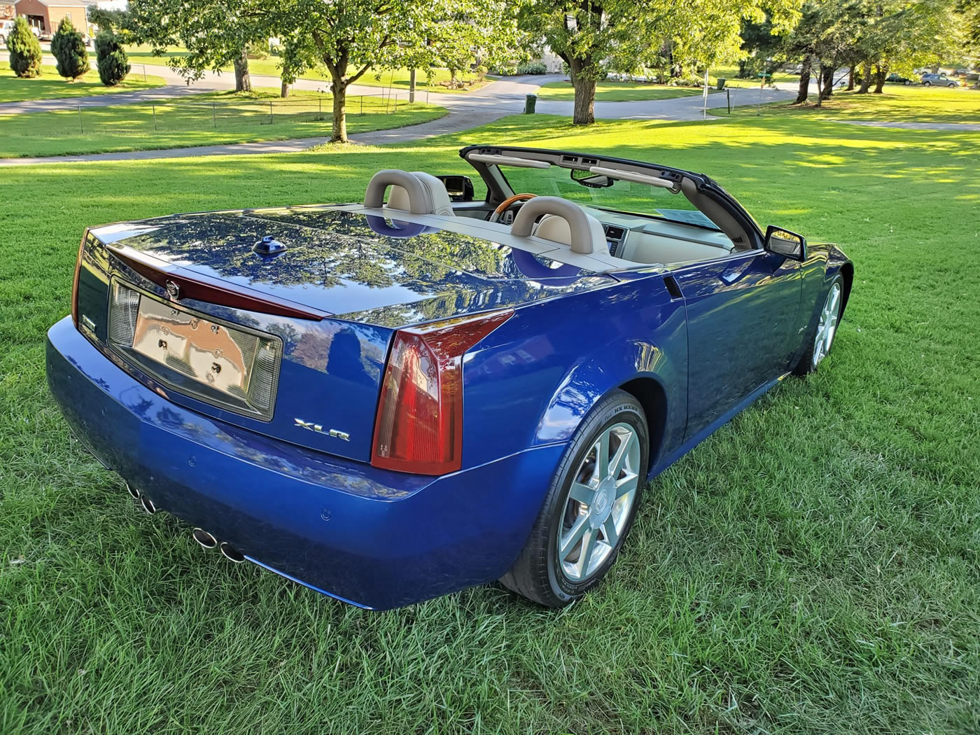 2004 Cadillac XLR in Xenon Blue