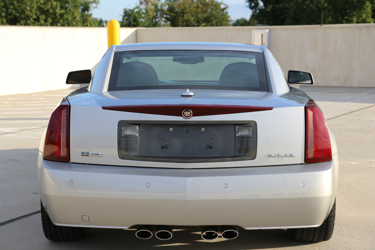 2004 Cadillac XLR - Light Platinum