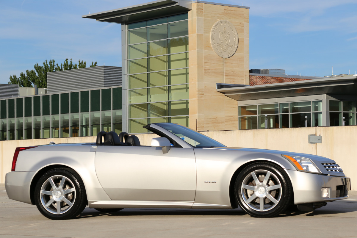 2004 Cadillac XLR - Light Platinum