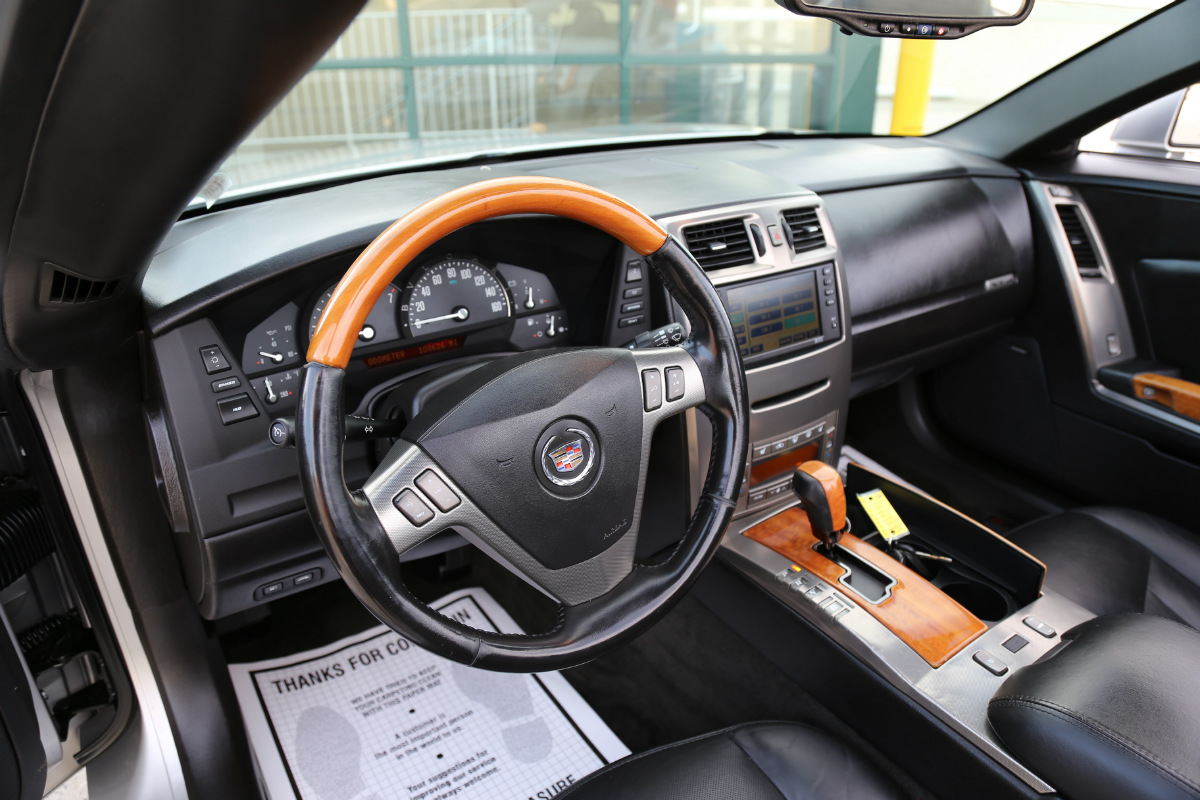 2004 Cadillac XLR - Light Platinum