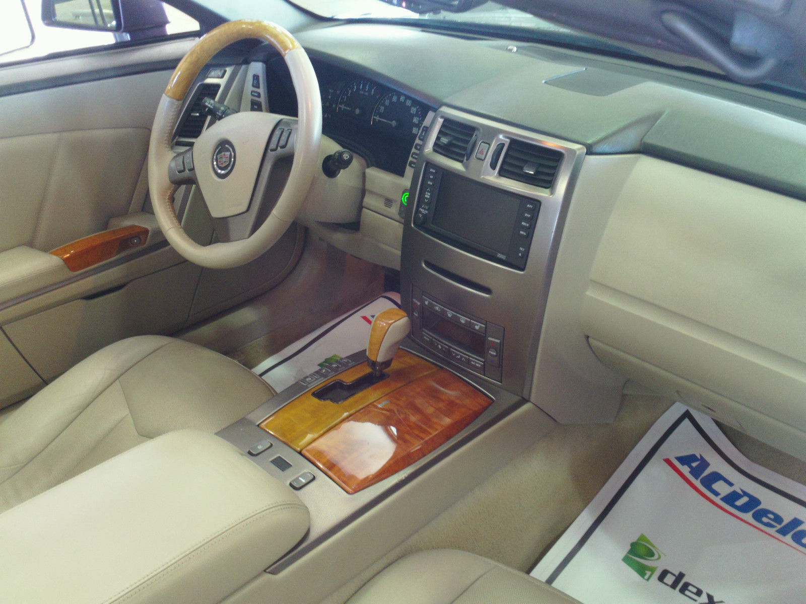 2004 Cadillac XLR - Neiman Marcus - #49