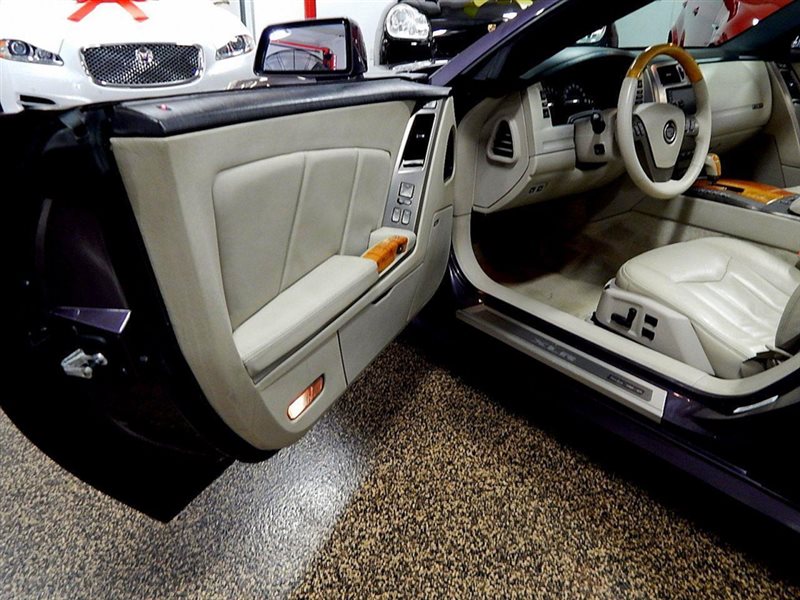 2004 Cadillac XLR - Neiman Marcus Edition #92