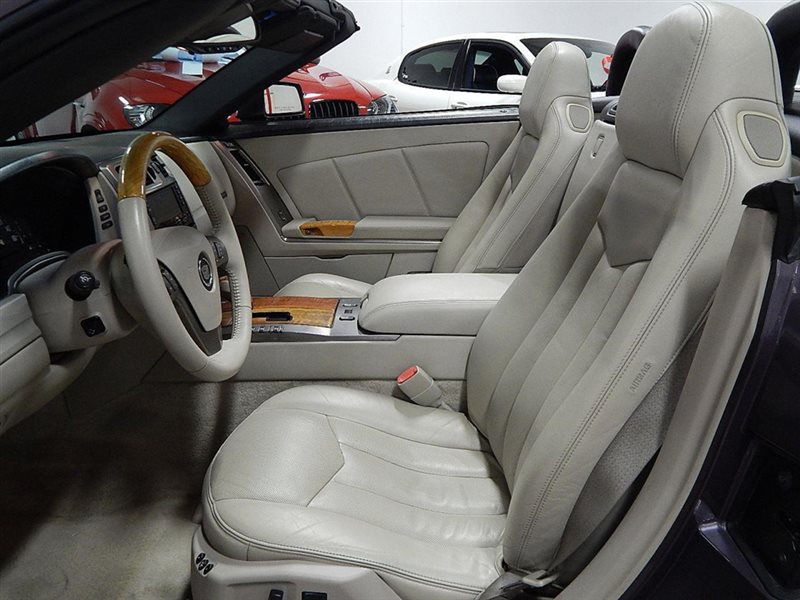 2004 Cadillac XLR - Neiman Marcus Edition #92