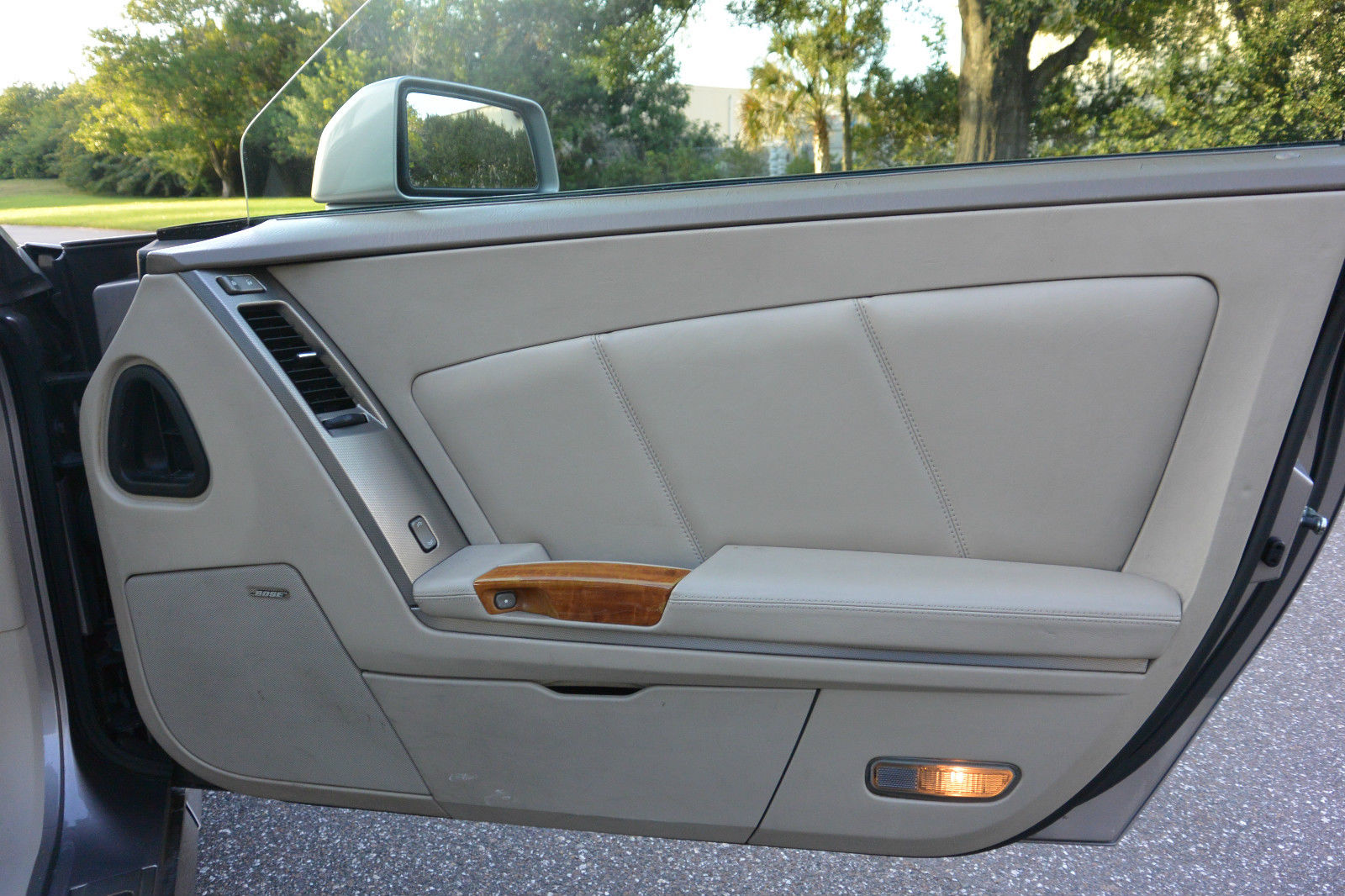 2004 Cadillac XLR - Satin Nickel