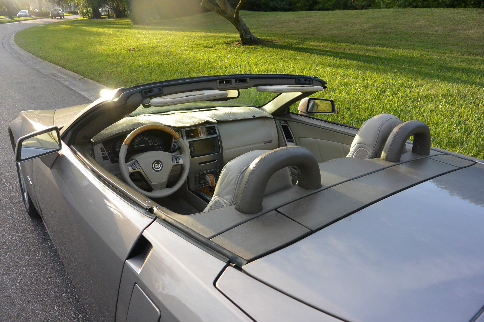 2004 Cadillac XLR - Satin Nickel