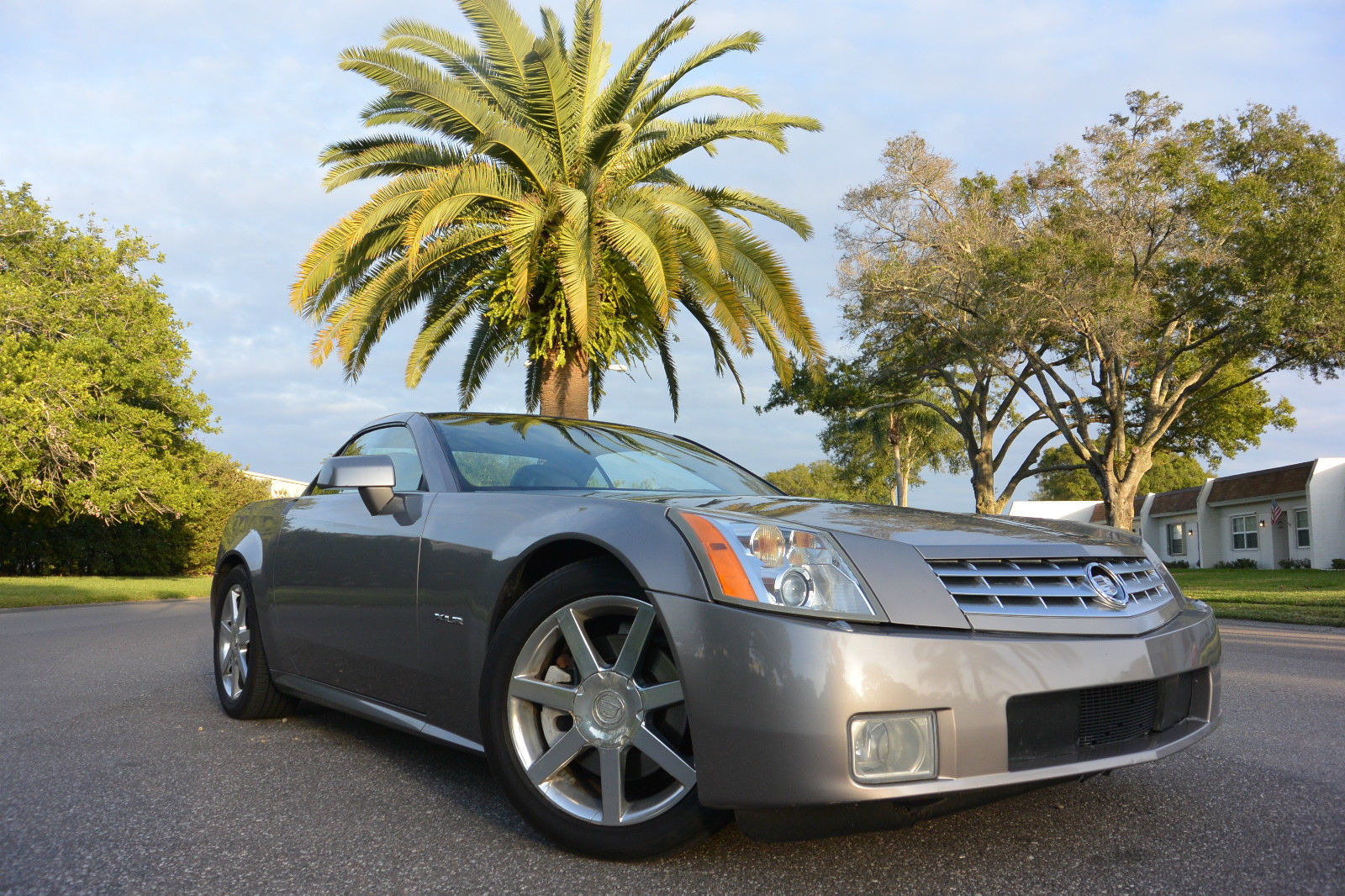 2004 Cadillac XLR - Satin Nickel