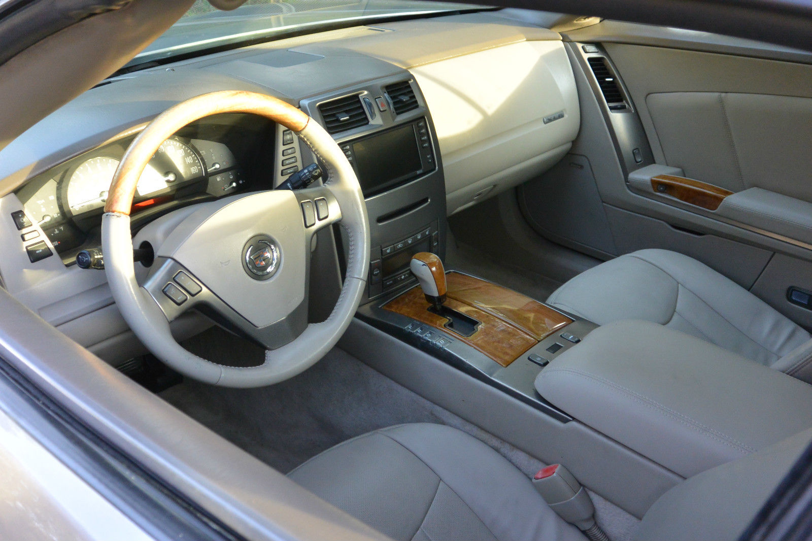 2004 Cadillac XLR - Satin Nickel