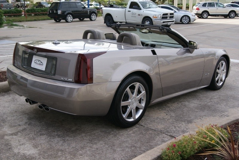 2004 Cadillac XLR - Satin Nickel