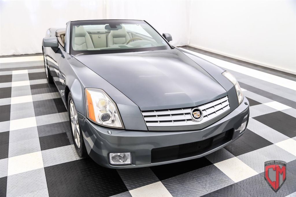 2004 Cadillac XLR - Thunder Gray