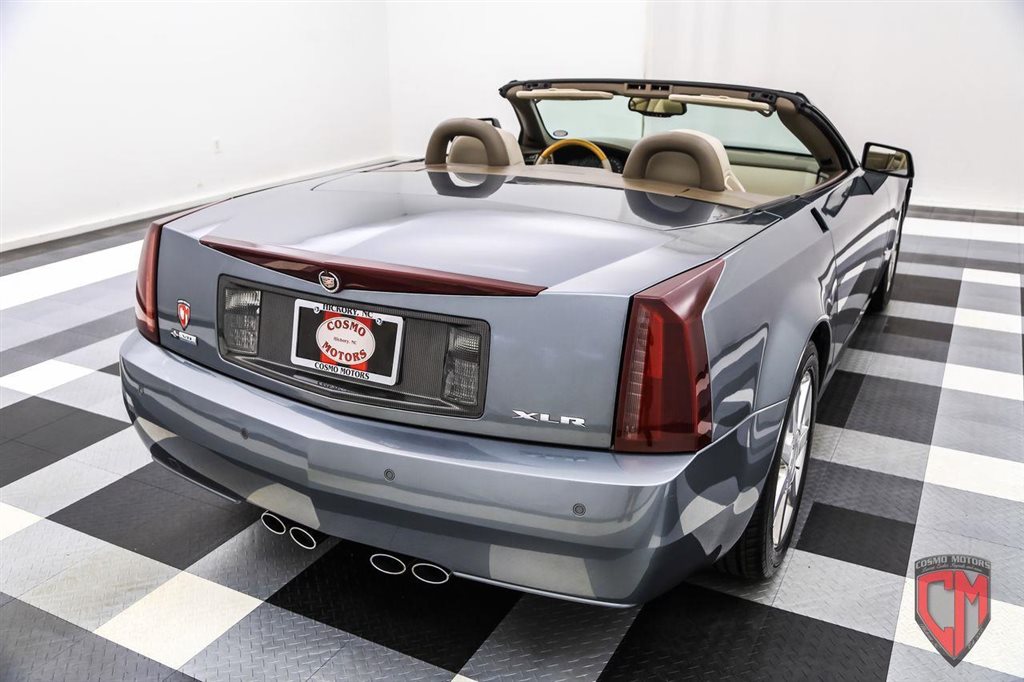 2004 Cadillac XLR - Thunder Gray