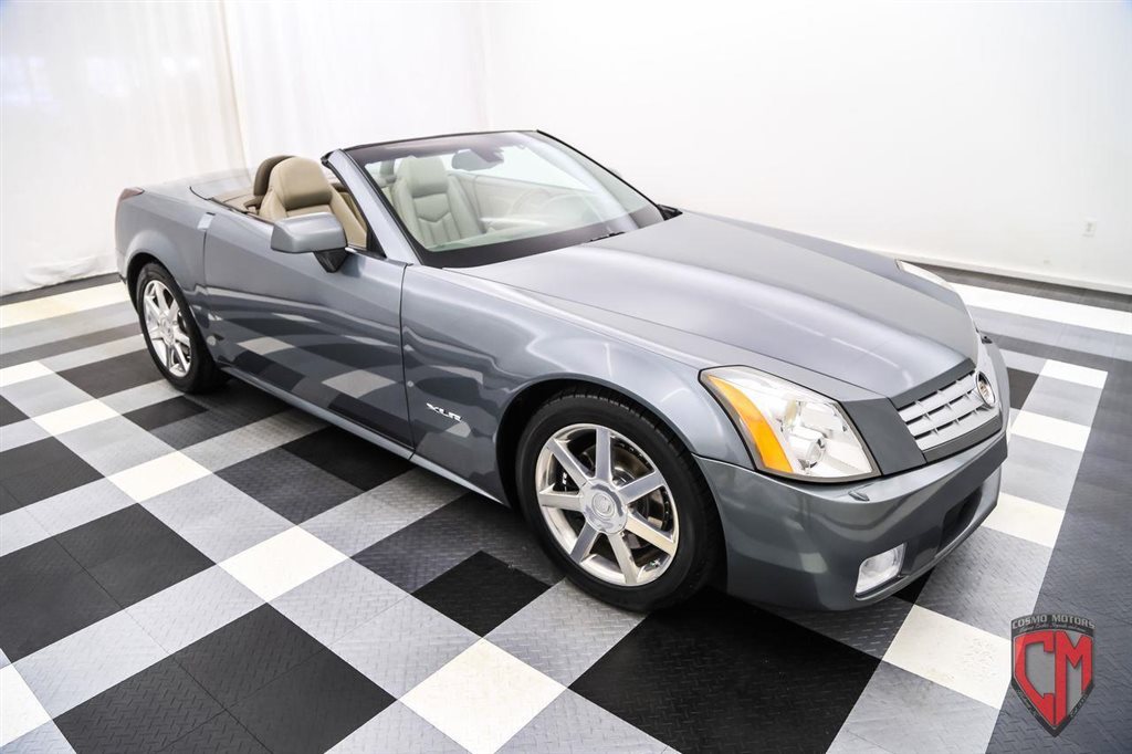 2004 Cadillac XLR - Thunder Gray