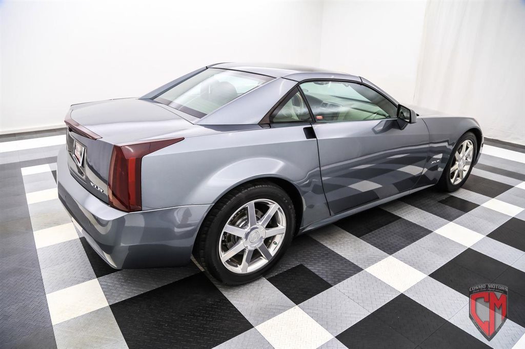 2004 Cadillac XLR - Thunder Gray