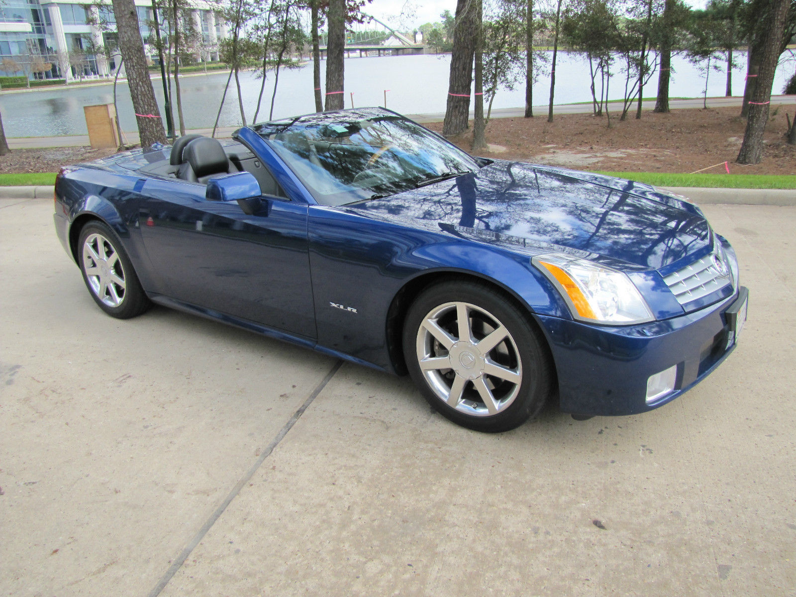 2004 Cadillac XLR - Xenon Blue