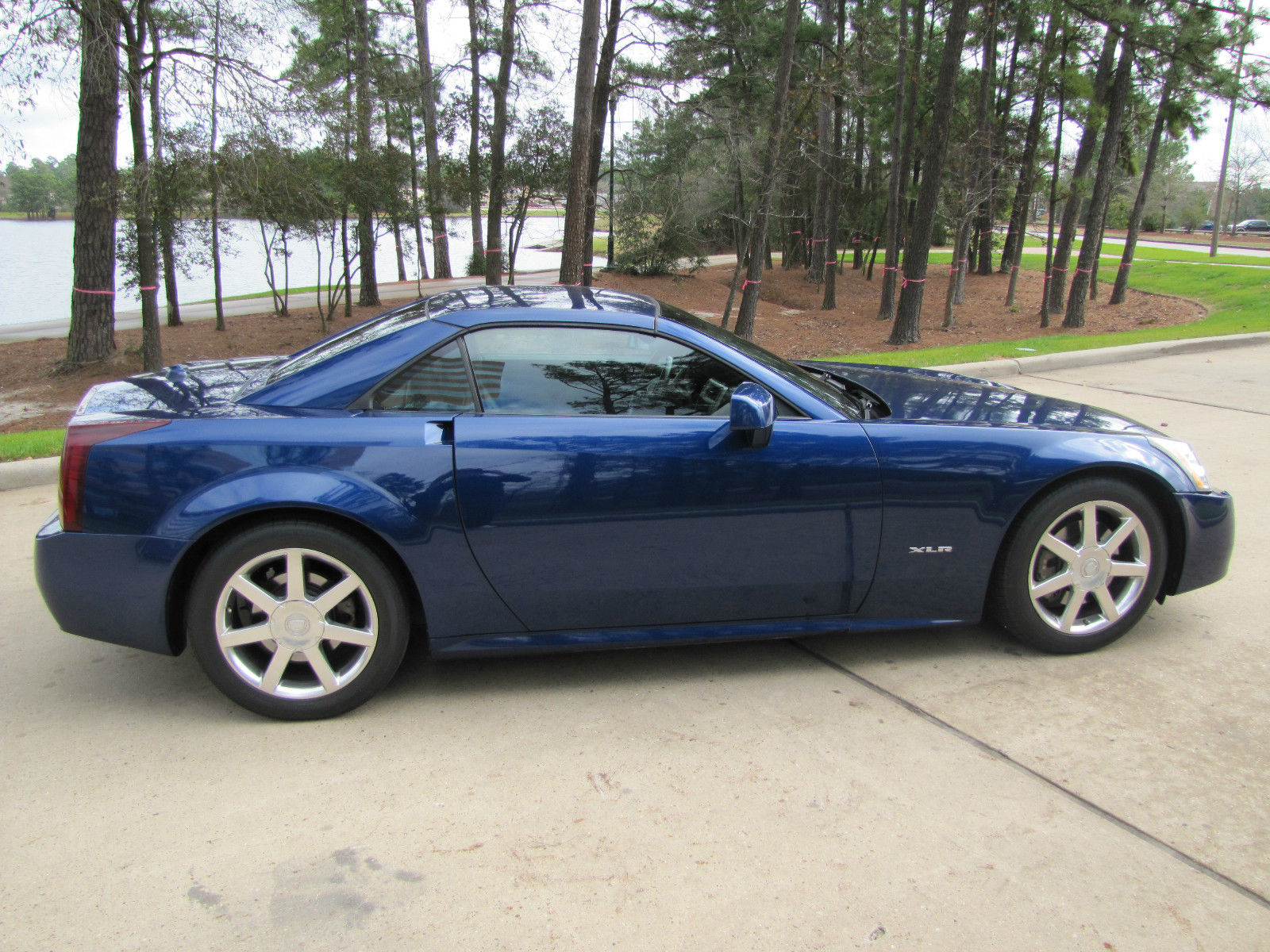 2004 Cadillac XLR - Xenon Blue