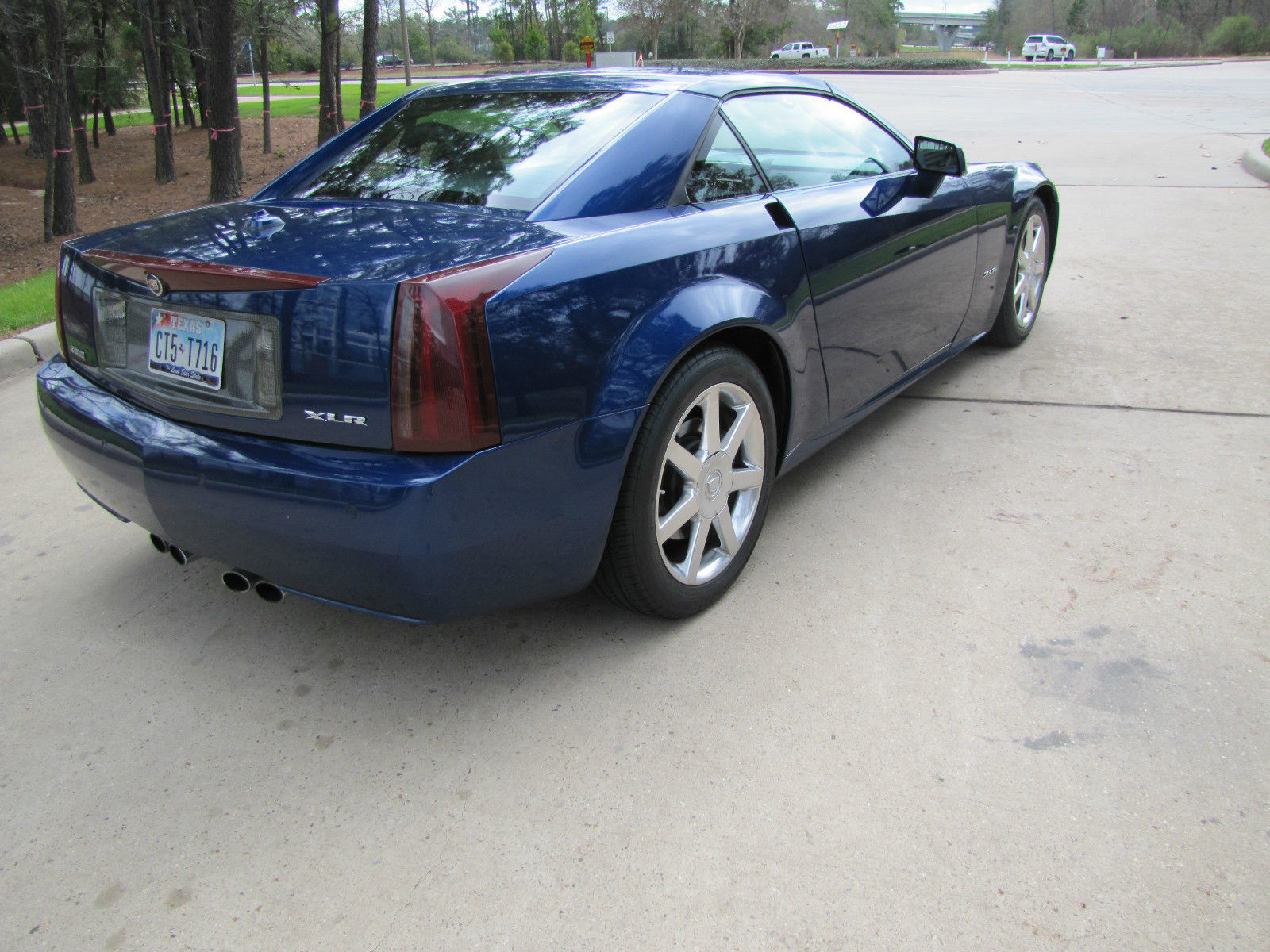 2004 Cadillac XLR - Xenon Blue