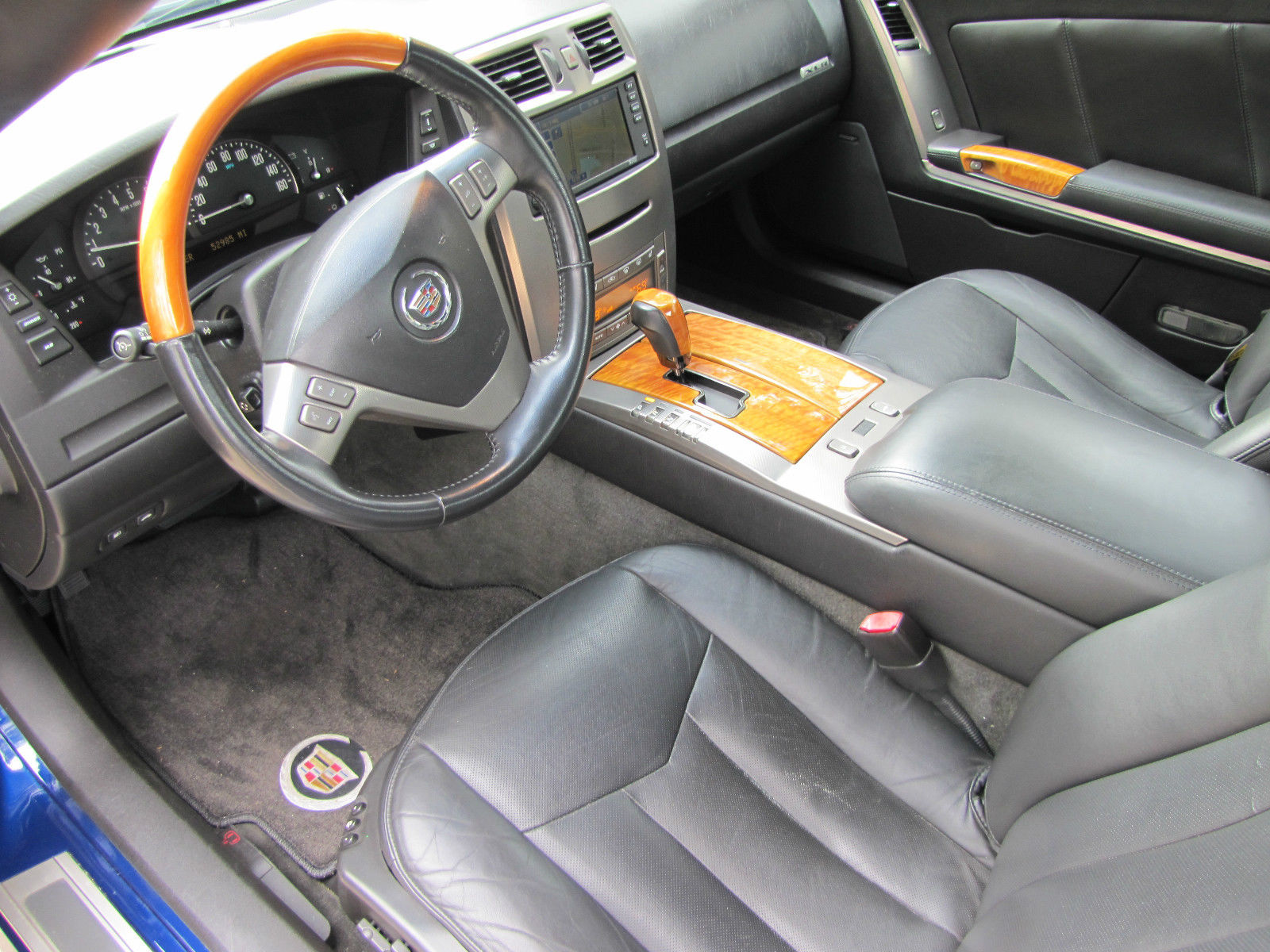 2004 Cadillac XLR - Xenon Blue