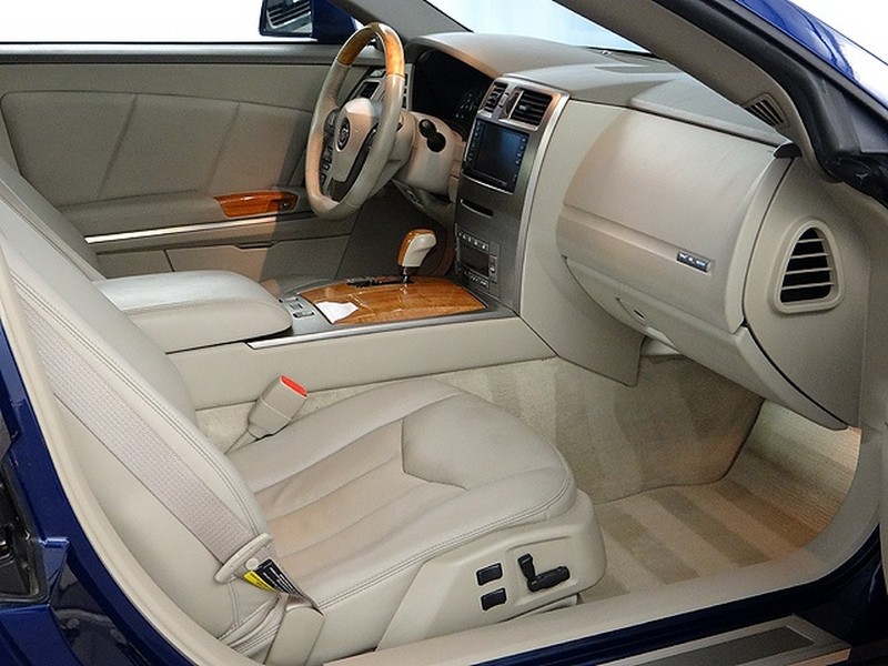 2004 Cadillac XLR - Xenon Blue