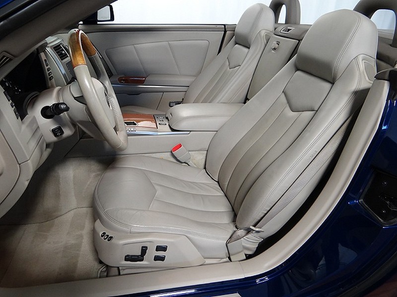 2004 Cadillac XLR - Xenon Blue