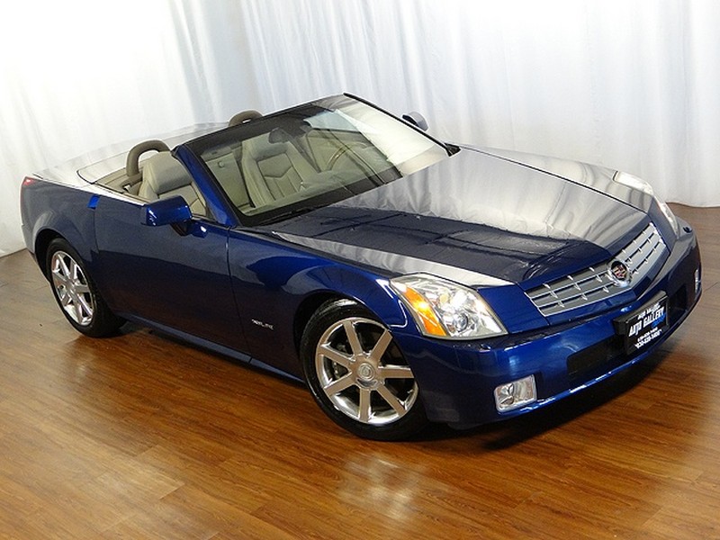 2004 Cadillac XLR - Xenon Blue