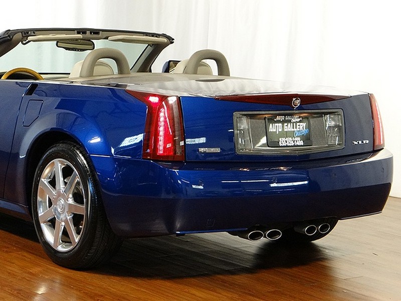 2004 Cadillac XLR - Xenon Blue