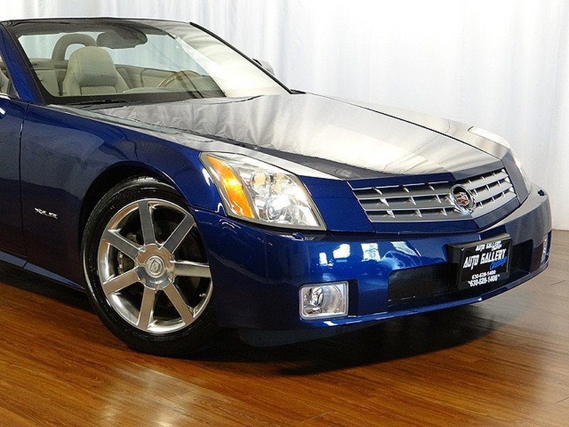 2004 Cadillac XLR - Xenon Blue