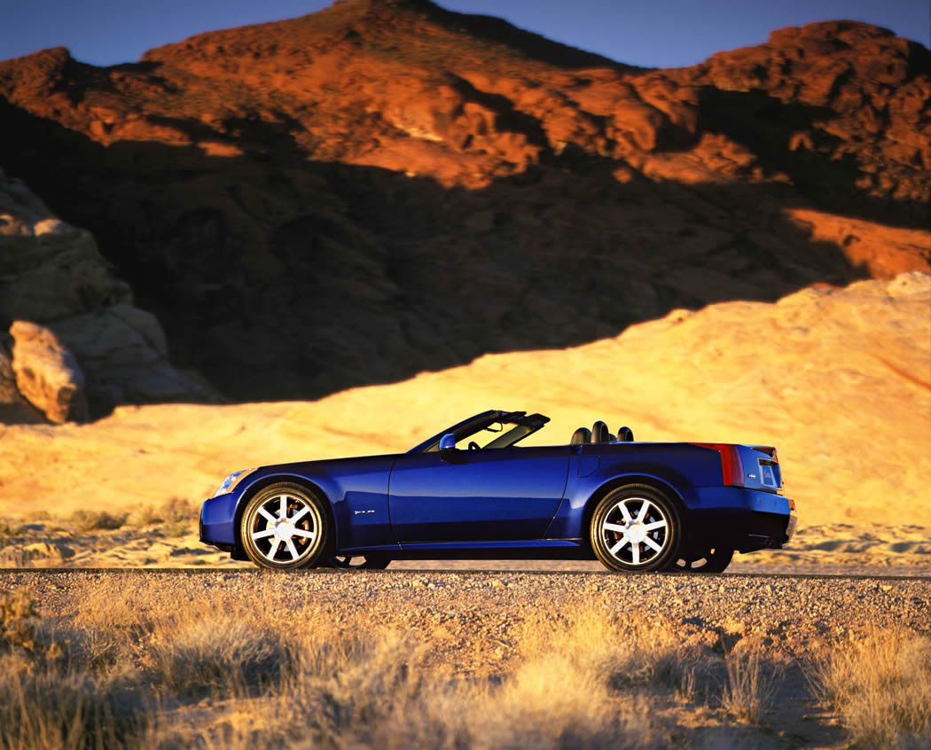 2004 Cadillac XLR