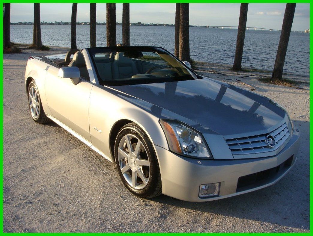 2004 Cadillac XLR