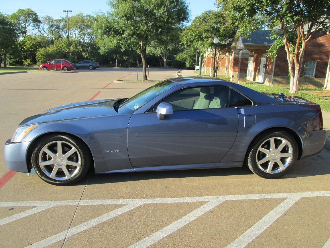 2005 Cadillac XLR - Blue Steel