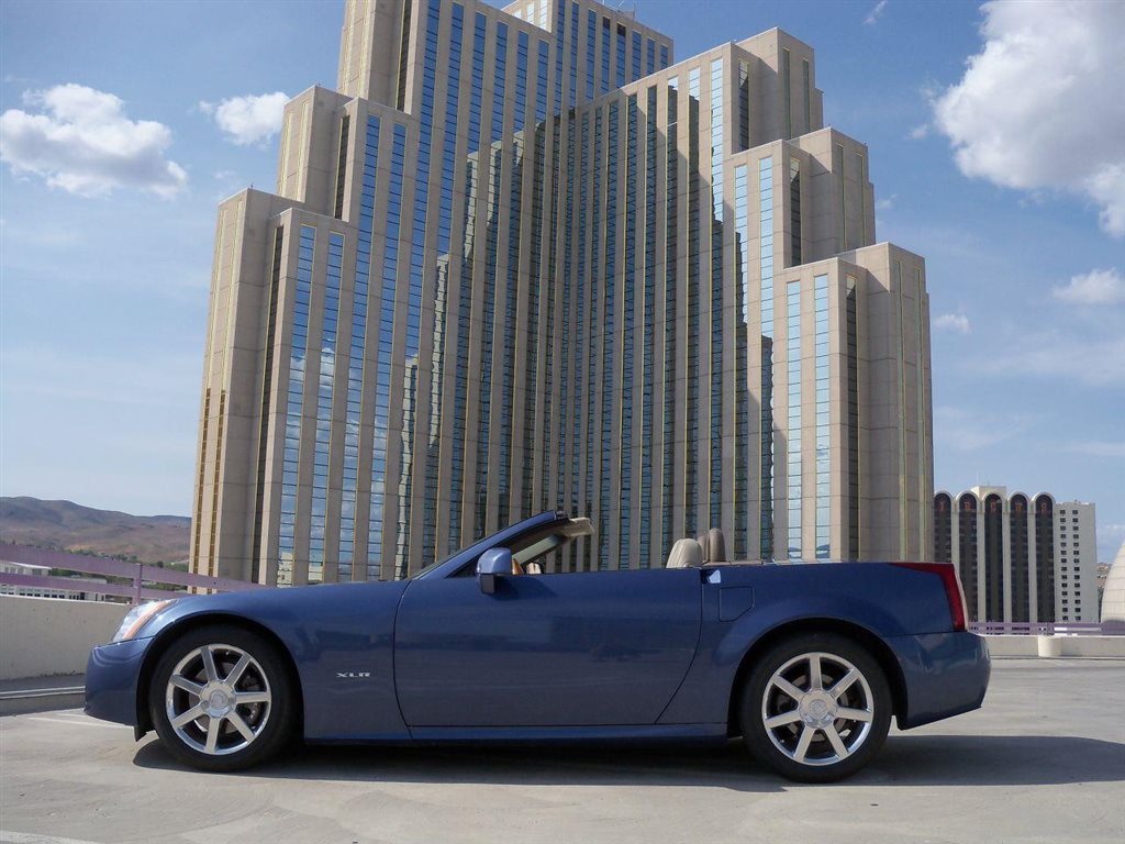 2005 Cadillac XLR - Blue Steel