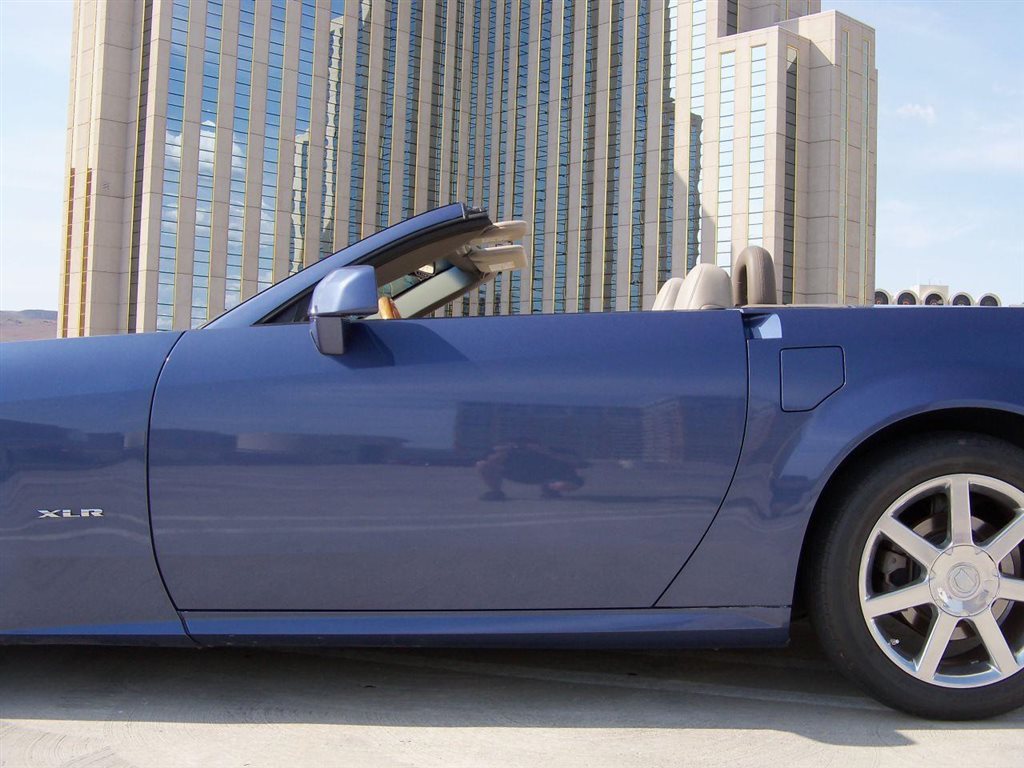 2005 Cadillac XLR - Blue Steel