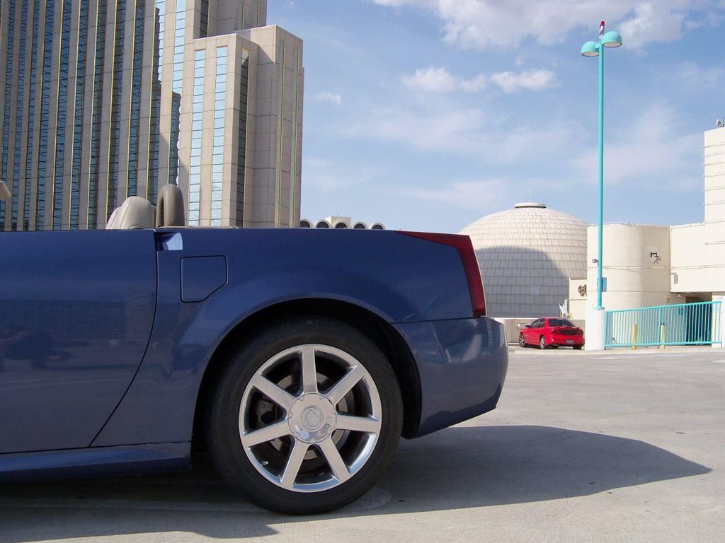 2005 Cadillac XLR - Blue Steel