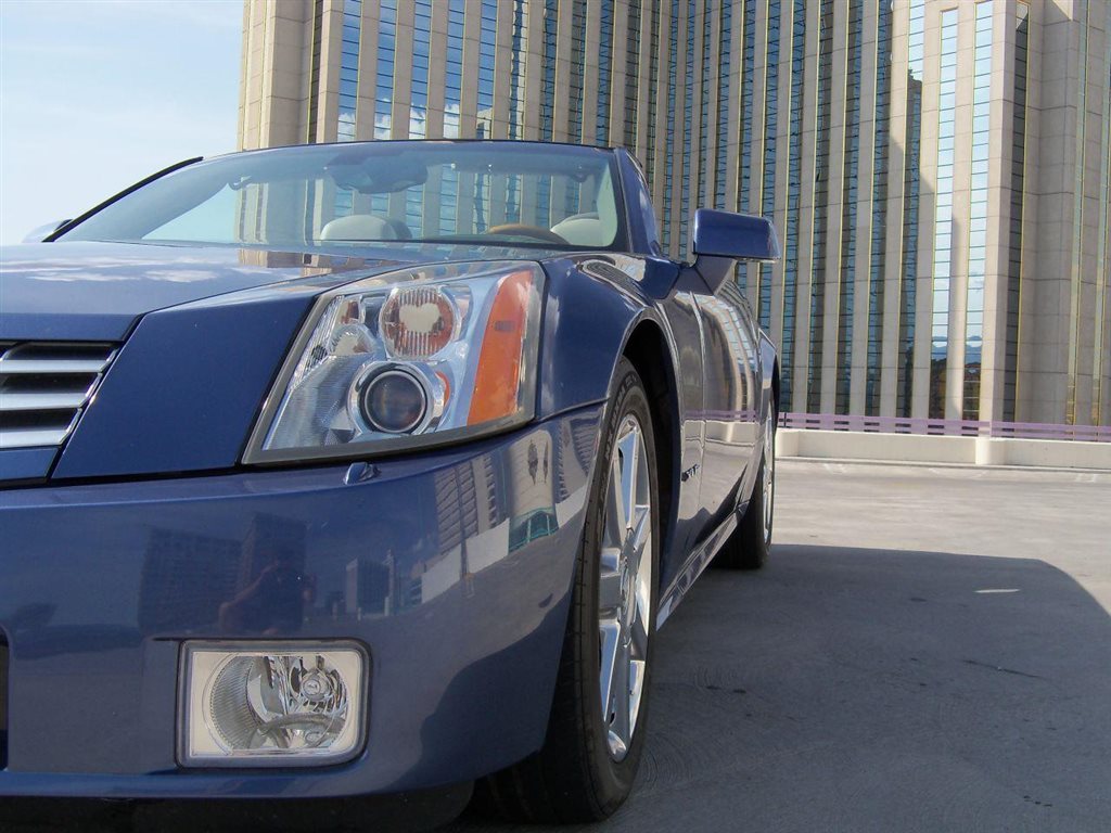 2005 Cadillac XLR - Blue Steel