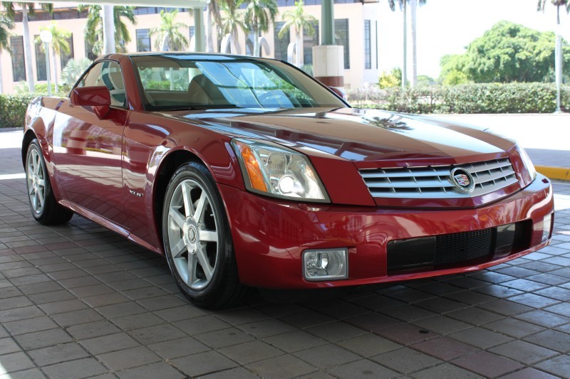 2005 Cadillac XLR - Crimson Pearl