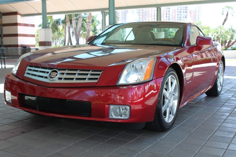 2005 Cadillac XLR - Crimson Pearl