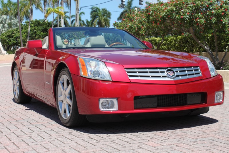 2005 Cadillac XLR - Crimson Pearl