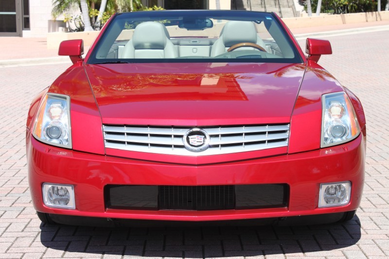 2005 Cadillac XLR - Crimson Pearl